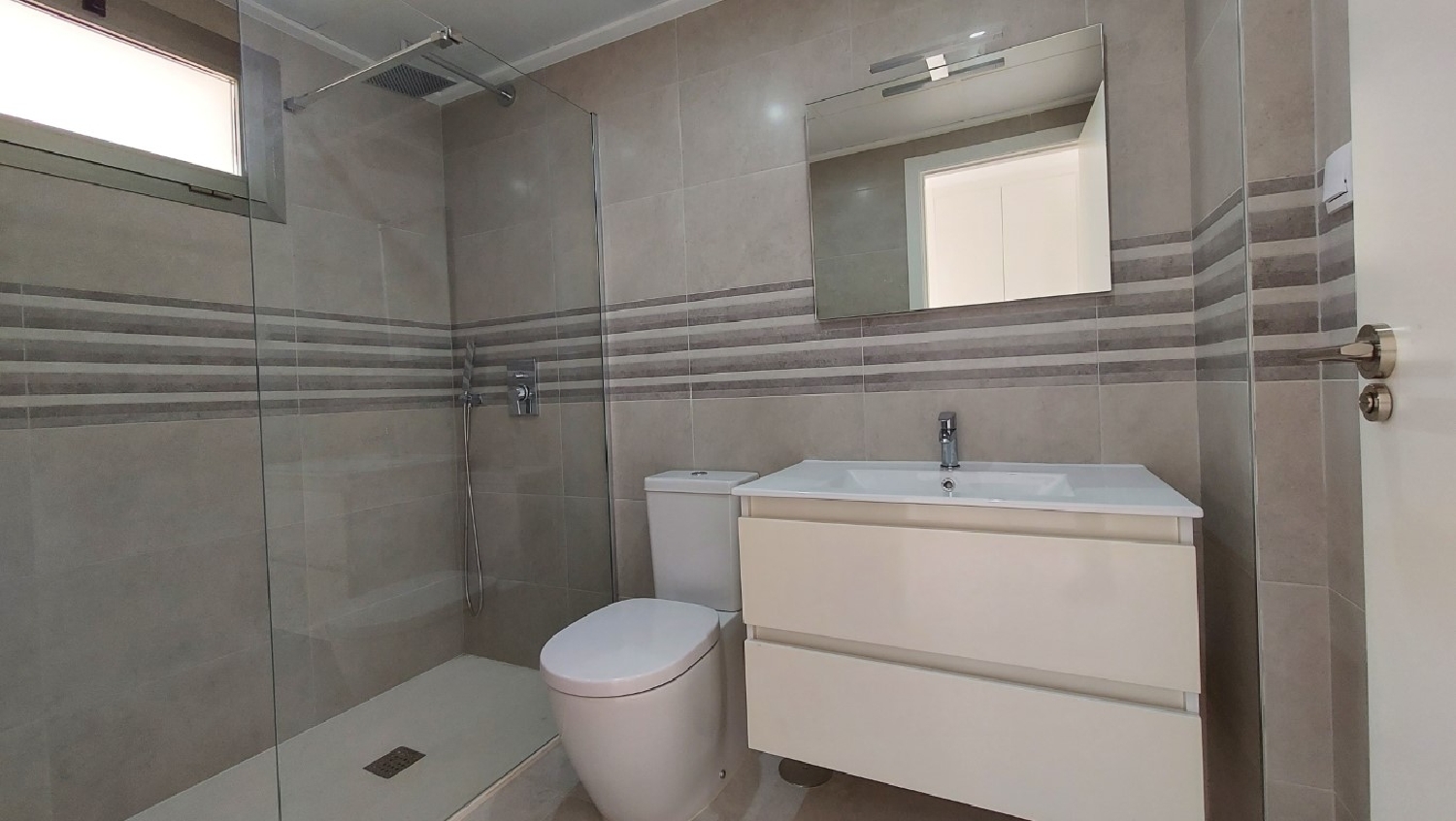 till salu lägenhet Villamartín Baix Segura 2