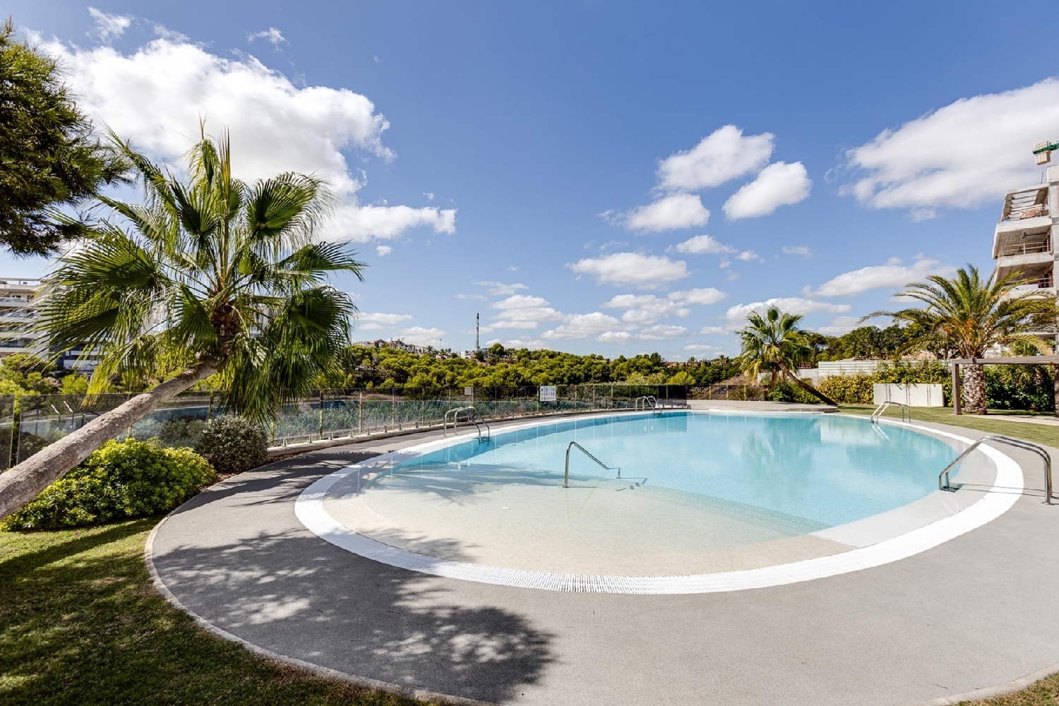 till salu lägenhet Villamartín Baix Segura 2