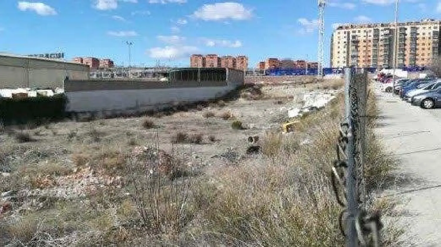 till salu byggnad Agones Avilés 2