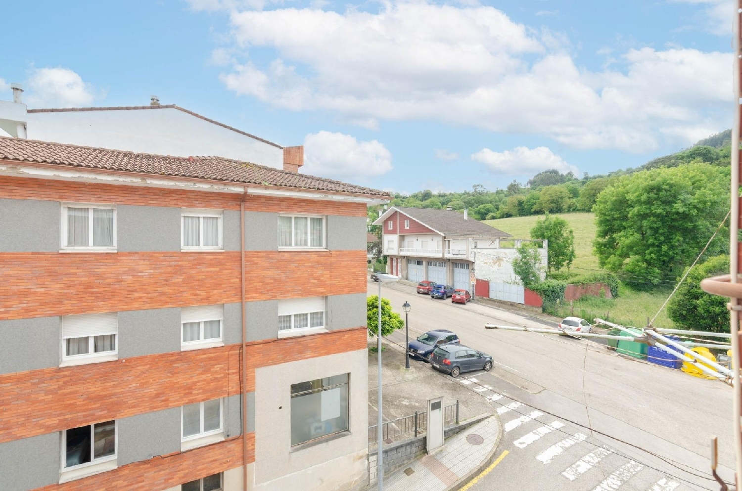 till salu byggnad Antoñana Oviedo 2