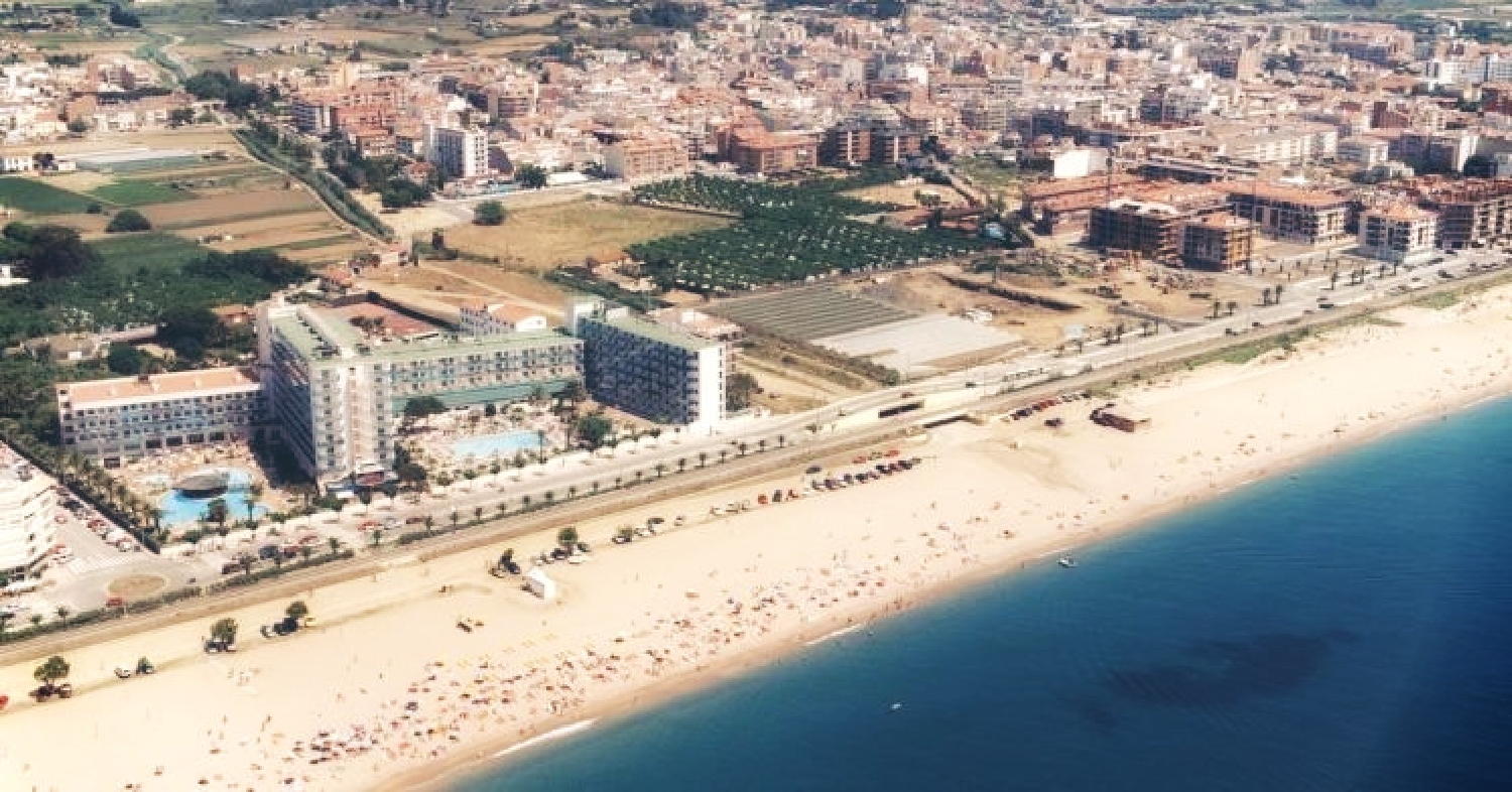 till salu byggnad Can Carreres Maresme 2