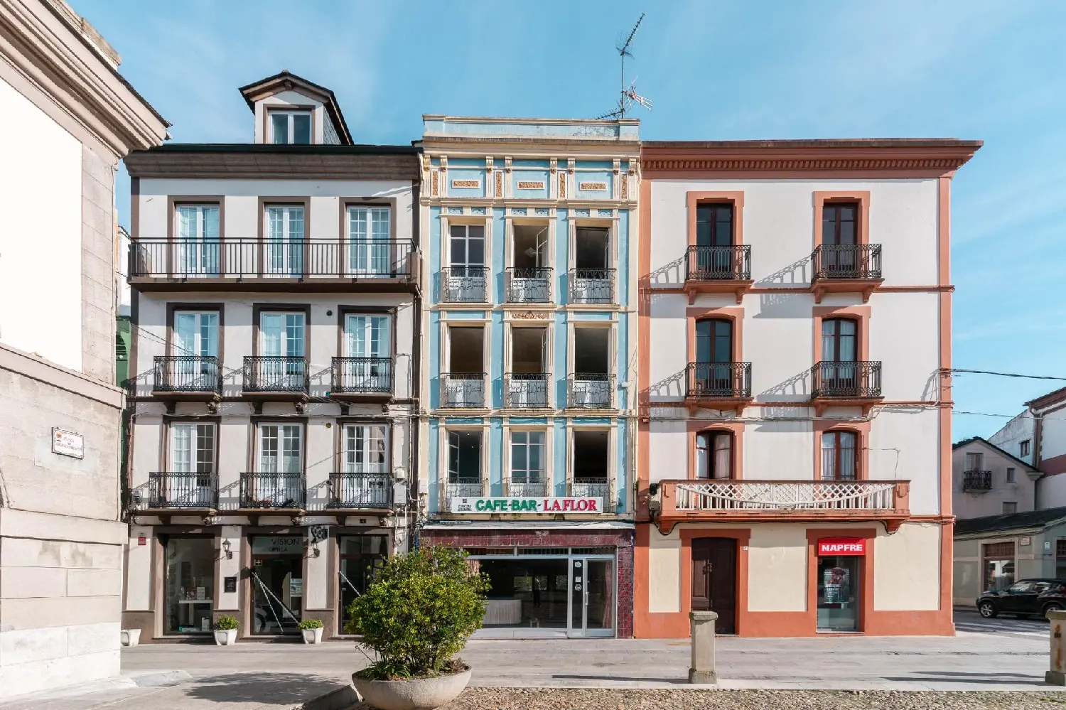  till salu byggnad El Cabo Gijón 1