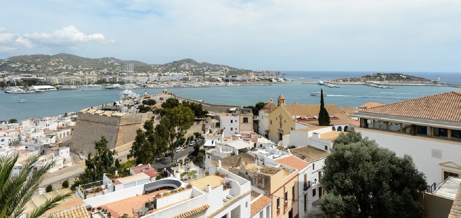  till salu byggnad Cas Corp Santa Eulària Des Riu 5