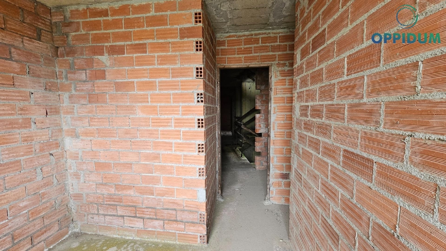  till salu byggnad Centulle Bergantiños 8