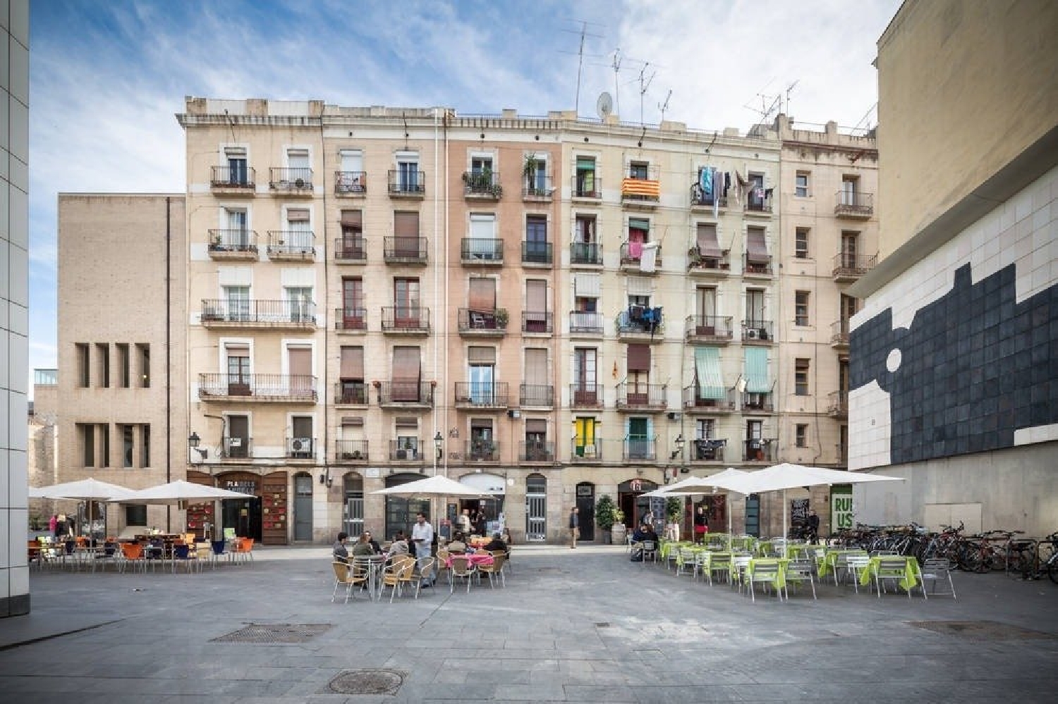  till salu byggnad Ciutat Vella-Raval Barcelonès 4