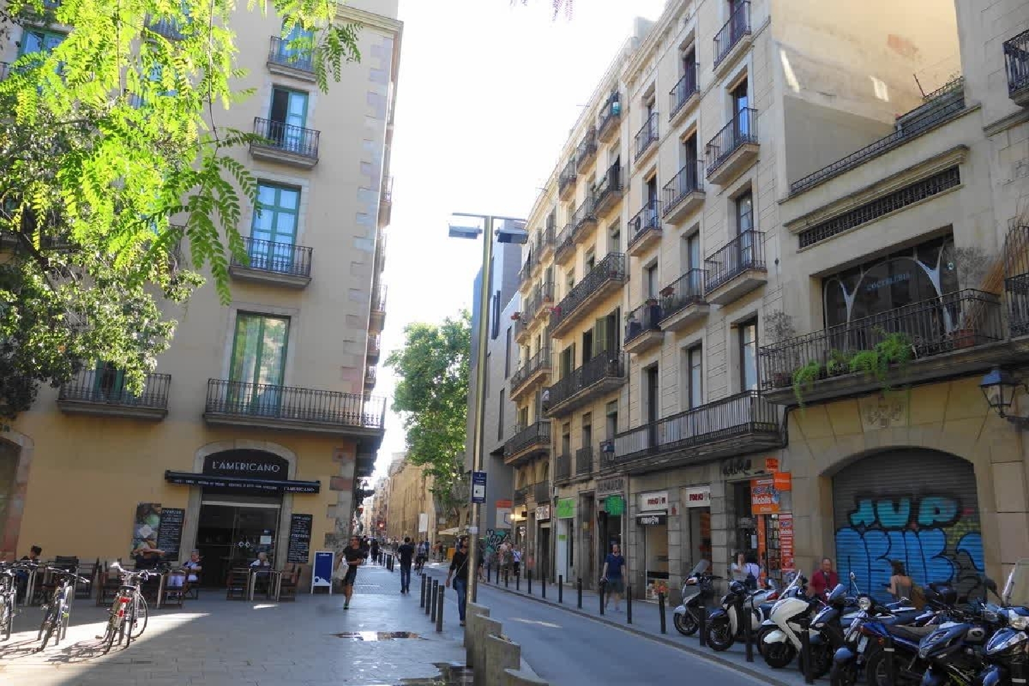  till salu byggnad Ciutat Vella-Raval Barcelonès 4
