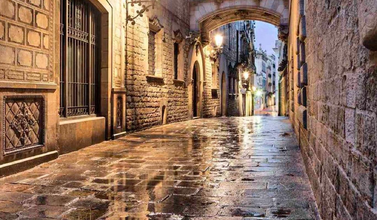  till salu byggnad Ciutat Vella-Gòtic Barcelonès 6