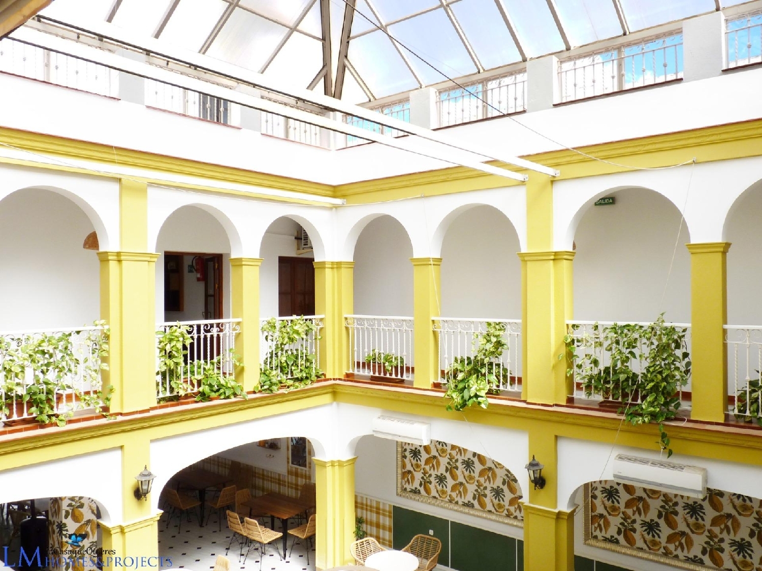 till salu byggnad El Acebuchal Vega Del Guadalquivir 2