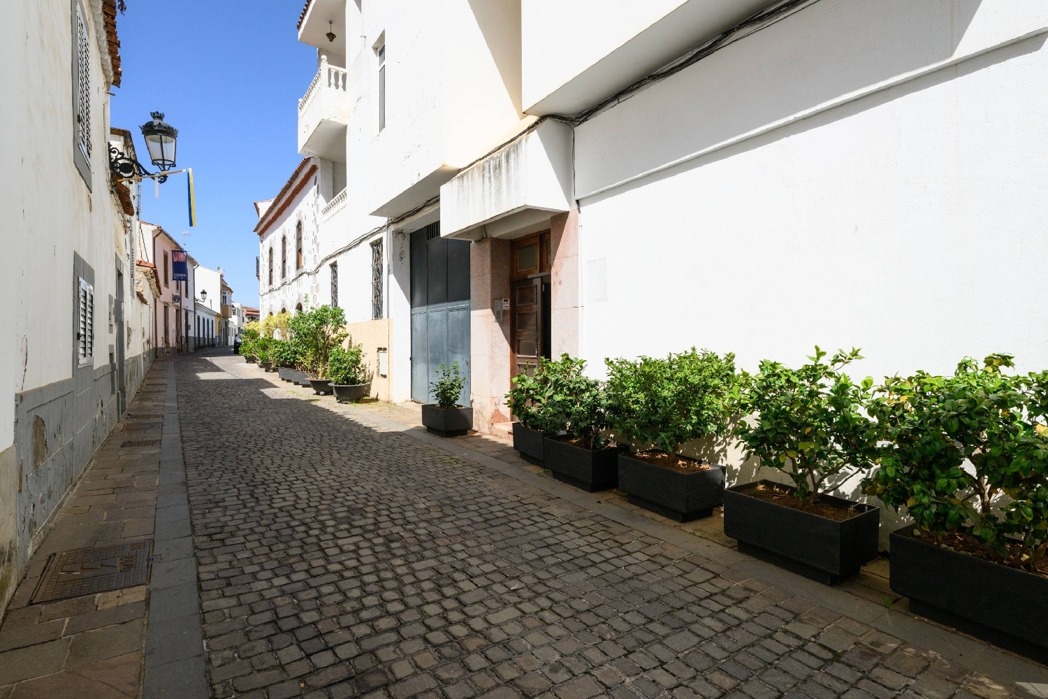 till salu byggnad Cuatro Caminos Área Centro 3