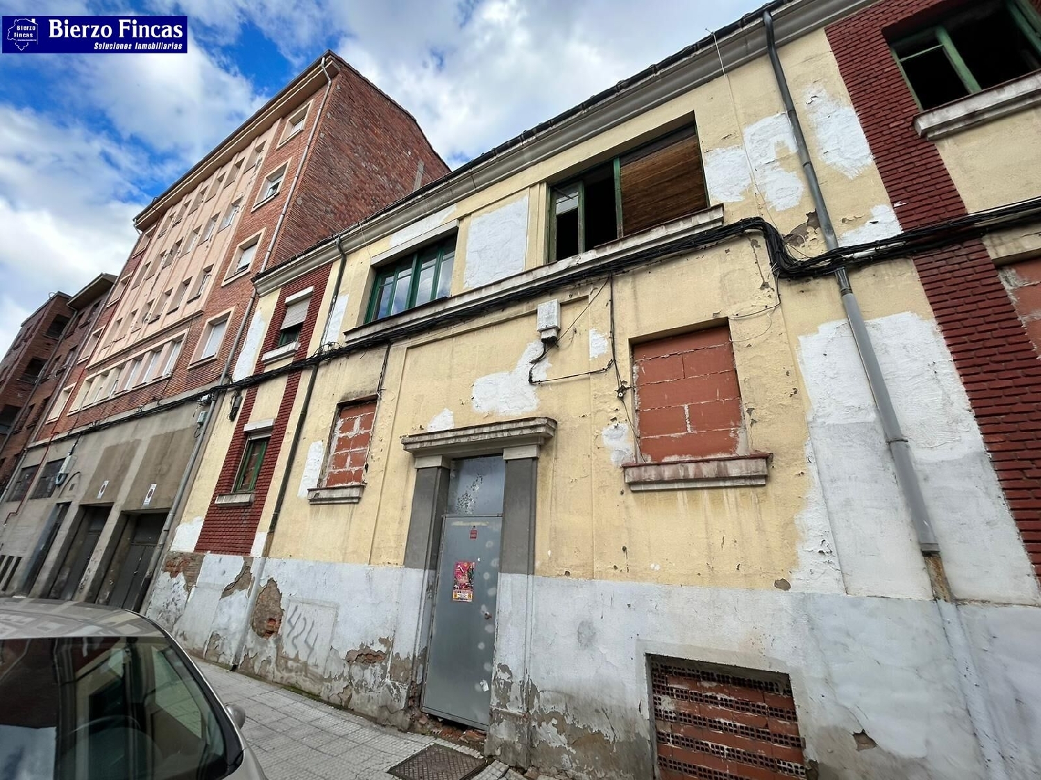  till salu byggnad Fojedo Del Páramo Astorga 6