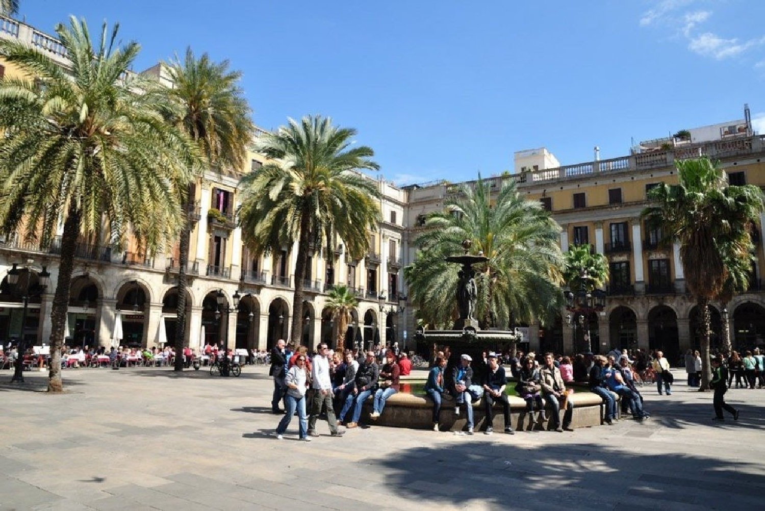 till salu byggnad Gràcia-Vila De Gràcia Barcelonès 3