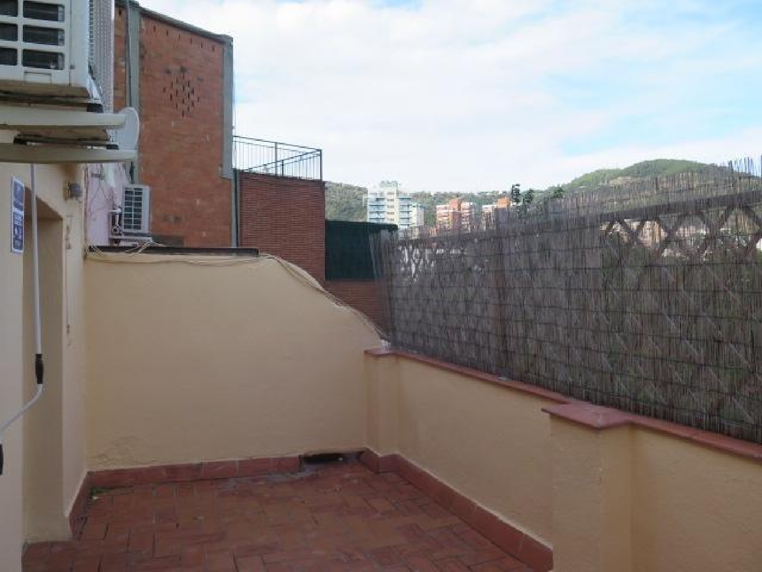  till salu byggnad Horta Guinardó-Sant Genís Dels Agudells Barcelonès 4