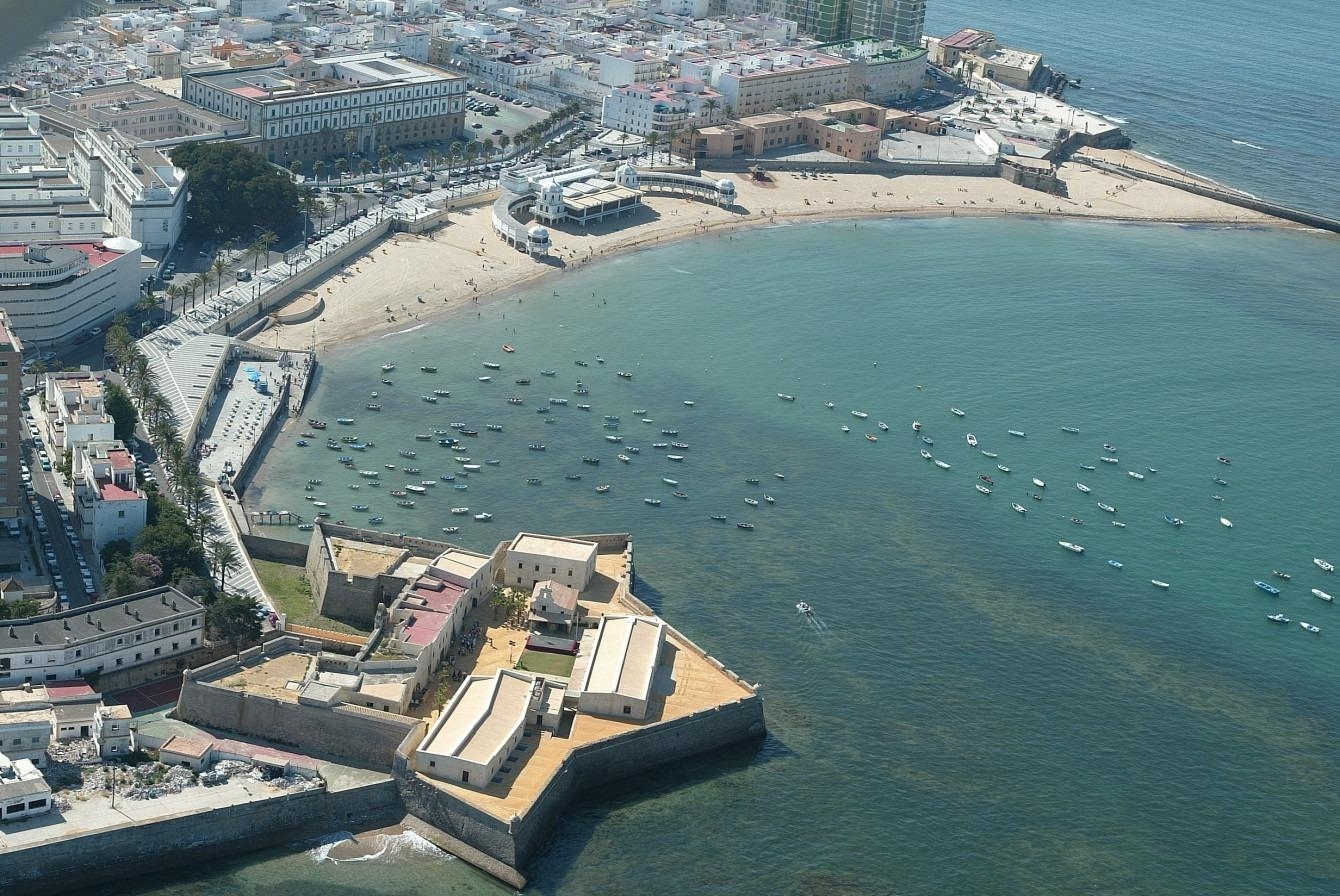 till salu byggnad La Caleta-La Viña Bahía De Cádiz 2
