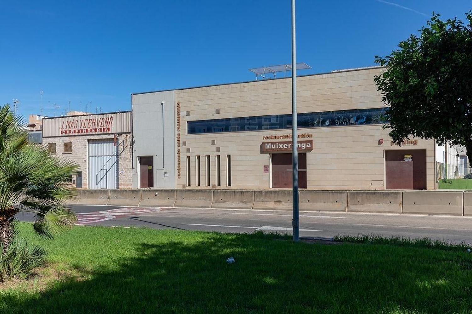  for sale building Raval Ribera Alta 4