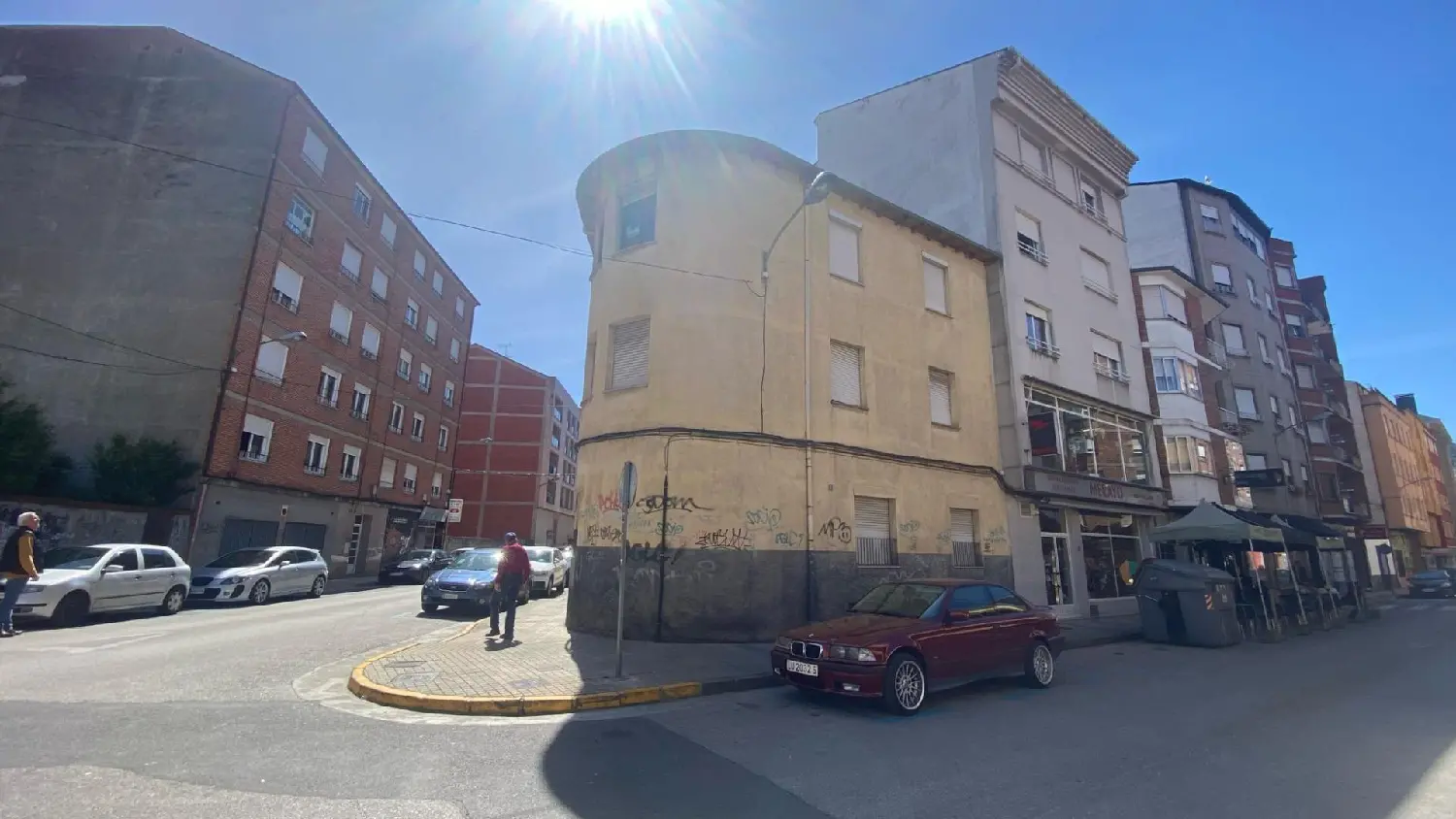  till salu byggnad Villacorta Cistierna 1