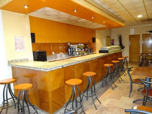 Aspe Vinalopó Mitjà kommersiell foto 6191051