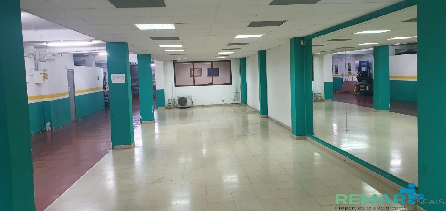 till salu kommersiell Barri Sant Josep Obrer I Mercader 43204 Baix Camp 3