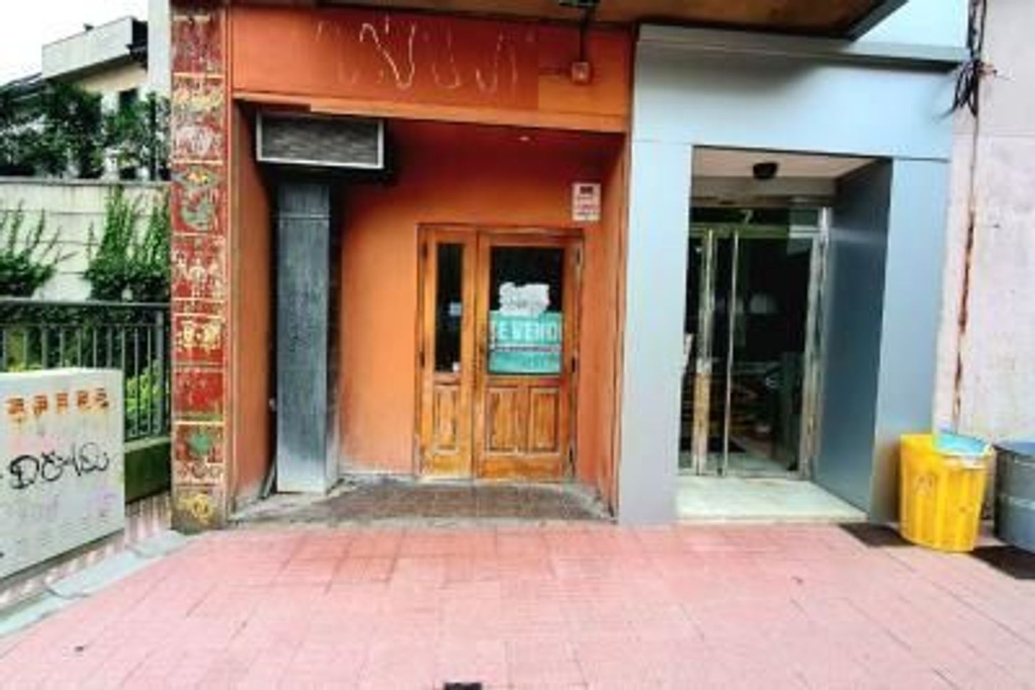 till salu kommersiell El Pando Oviedo 2