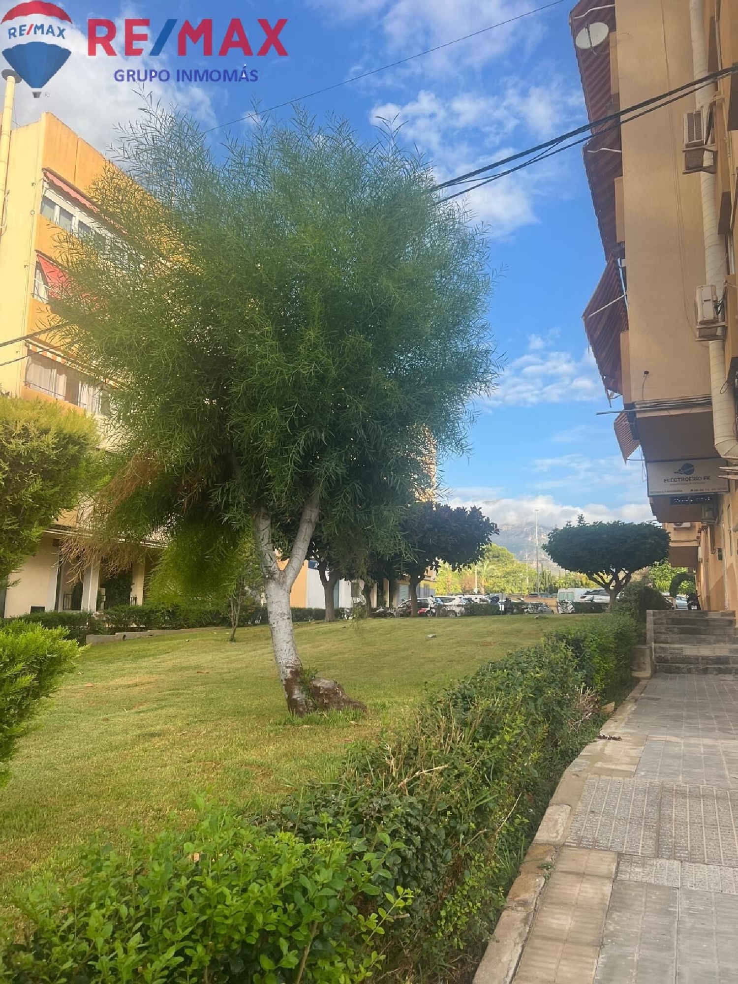 till salu kommersiell La Cala Marina Baixa 2