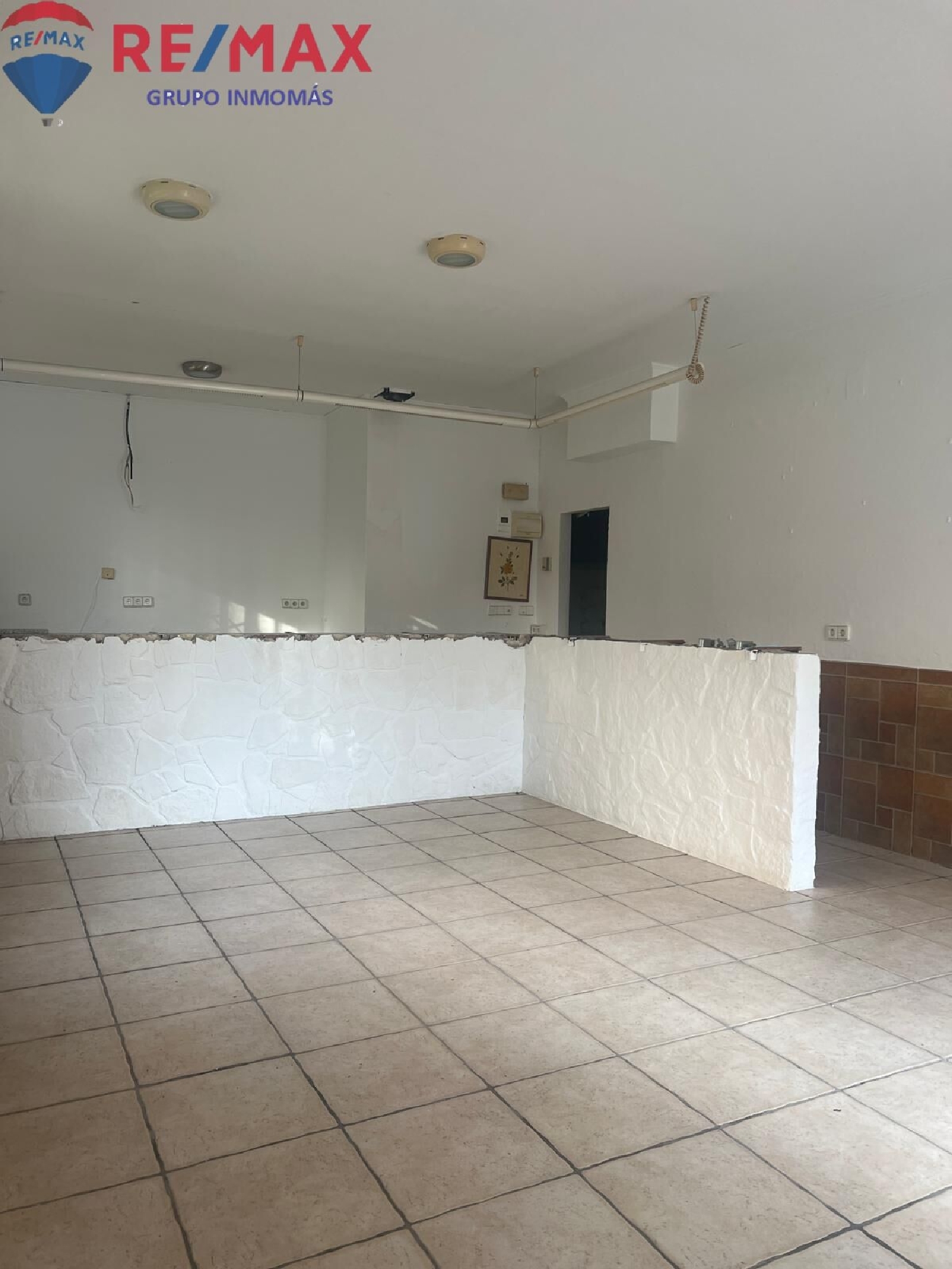  till salu kommersiell La Cala Marina Baixa 7