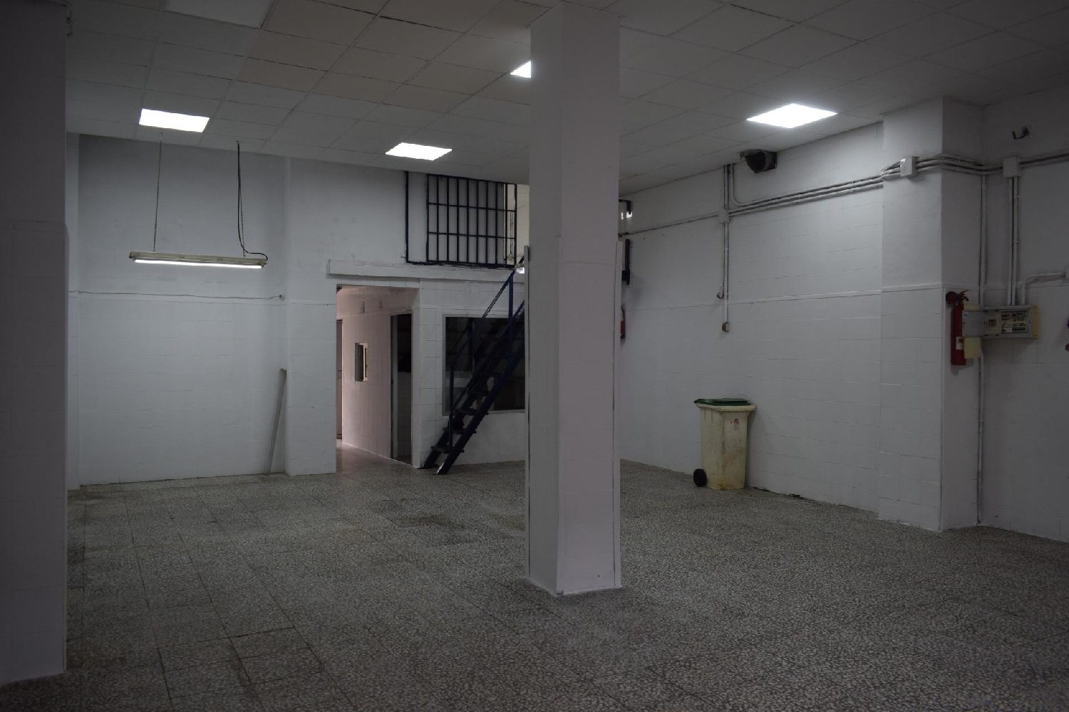  till salu kommersiell La Hispanidad-Verdeluz Metropolitana De Huelva 1