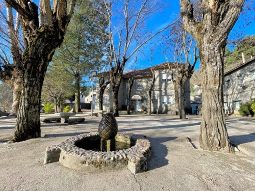 La Mata Cuenca Del Guadarrama kommersiell foto 6245431
