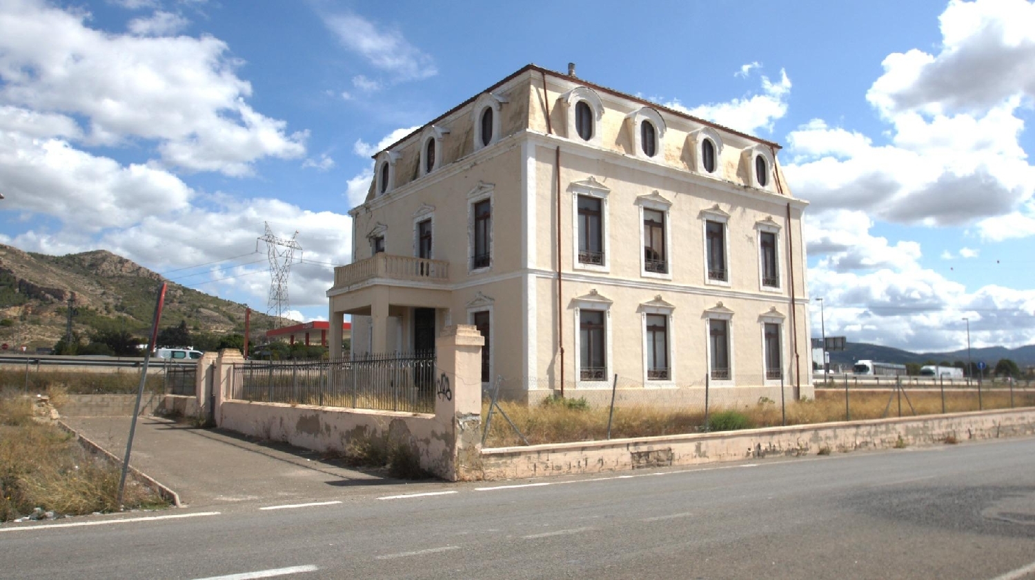  till salu kommersiell Santa Eulalia Alt Vinalopó 4