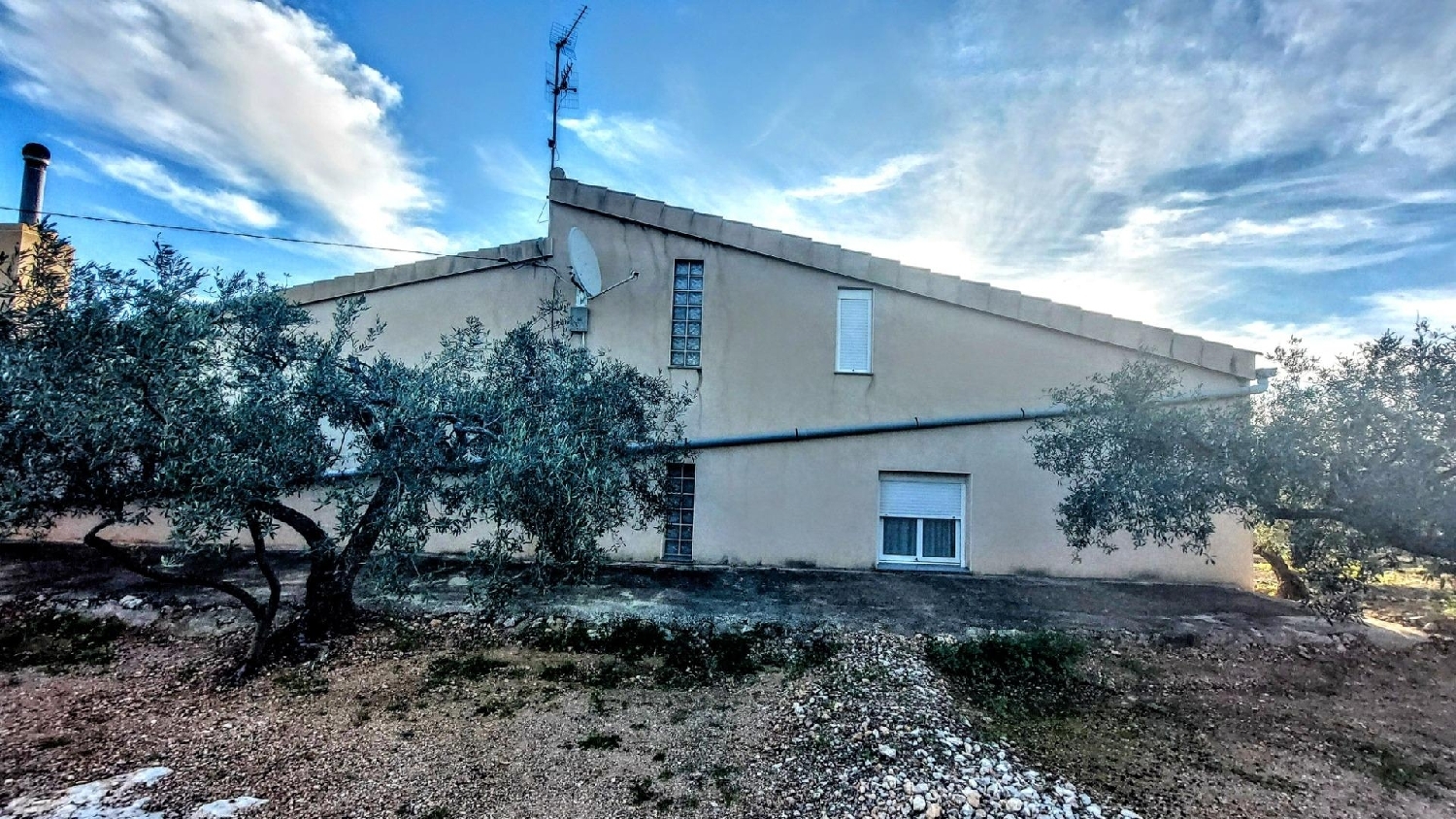  till salu hus på landet Cala Nova Baix Ebre 1