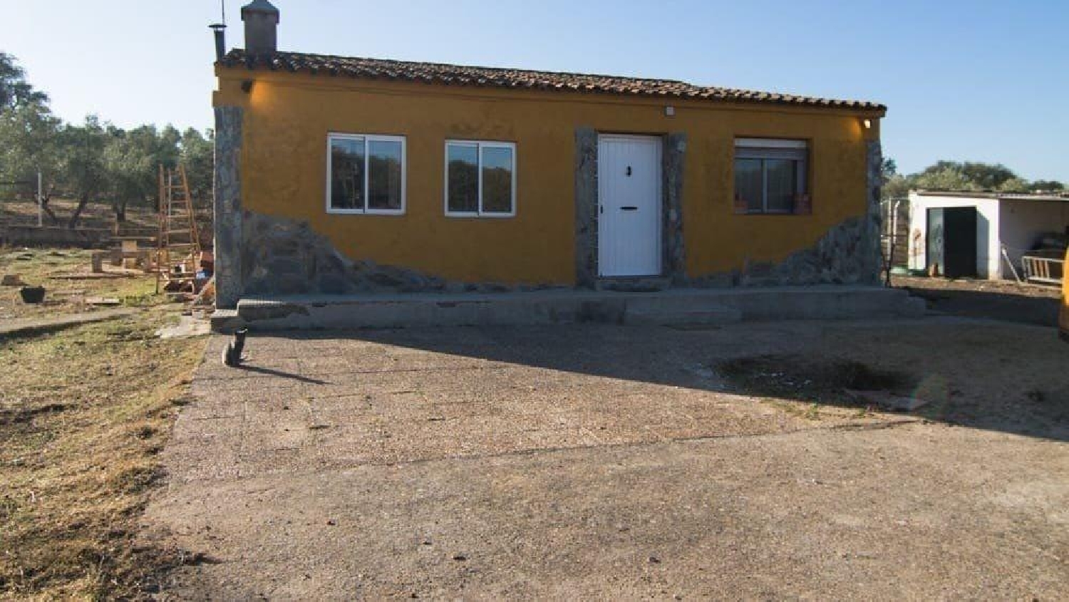  till salu hus på landet El Manantío Badajoz 1
