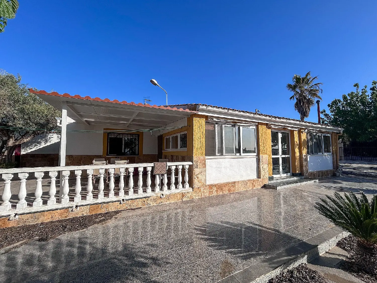 till salu hus på landet Estadio Martínez Valero Baix Vinalopó 2