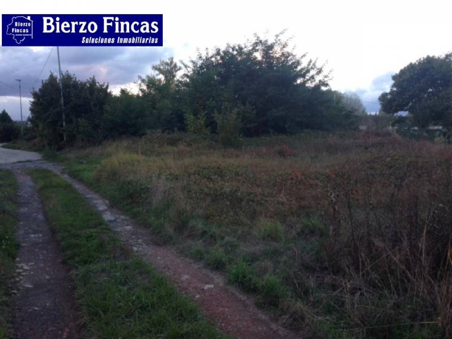 till salu hus på landet Fuentes Nuevas Bierzo (El) 3