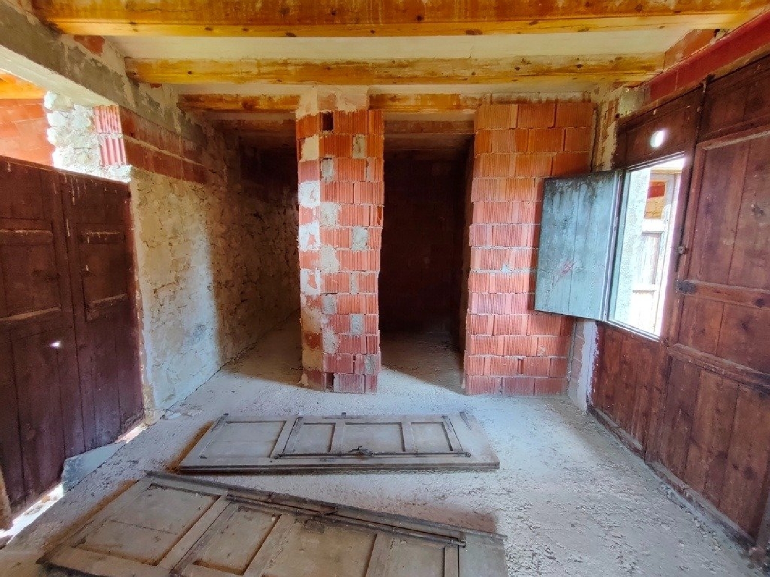  till salu hus på landet La Portellada Matarraña 8