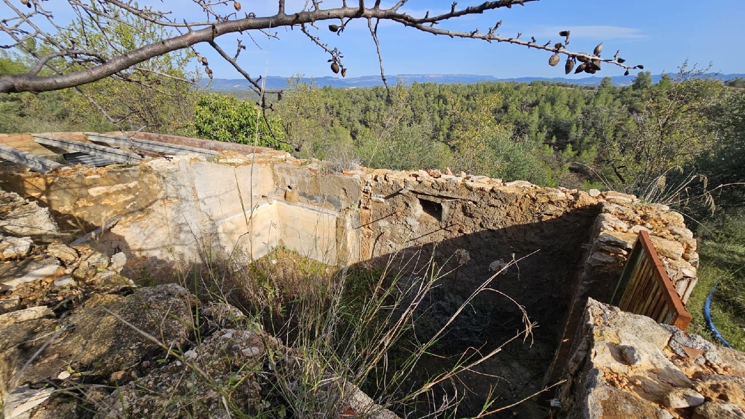 till salu hus på landet La Serra D'almos Ribera D'ebre 3