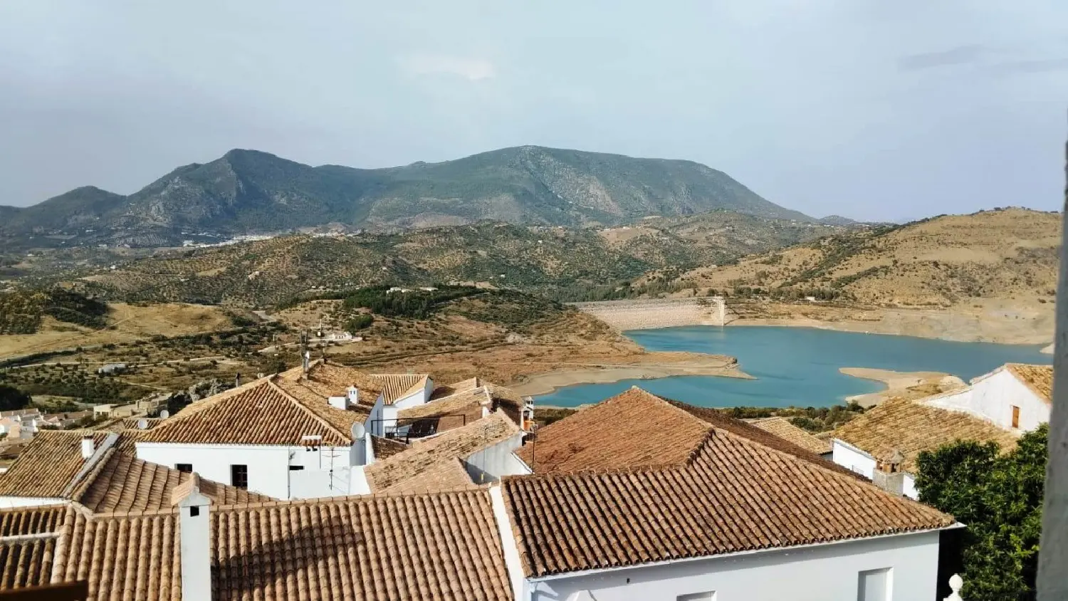  till salu hus på landet El Colmenar Serranía De Ronda 1