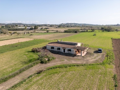 Montuïri Pla (Es) hus på landet foto 6234851