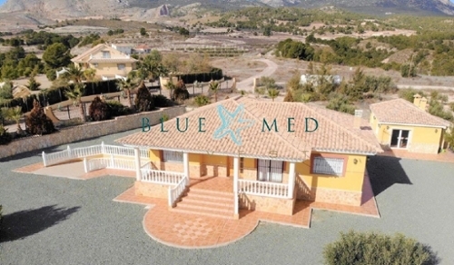 Parrilla Alto Guadalentín hus på landet foto 6259163