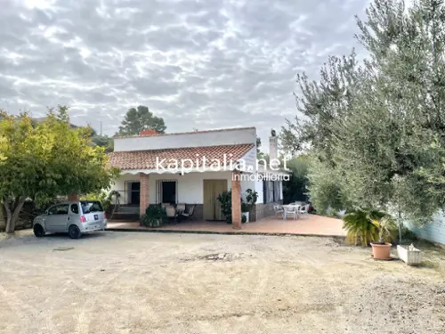 Urbanització D''hèlios Vall D''albaida hus på landet foto 6186307