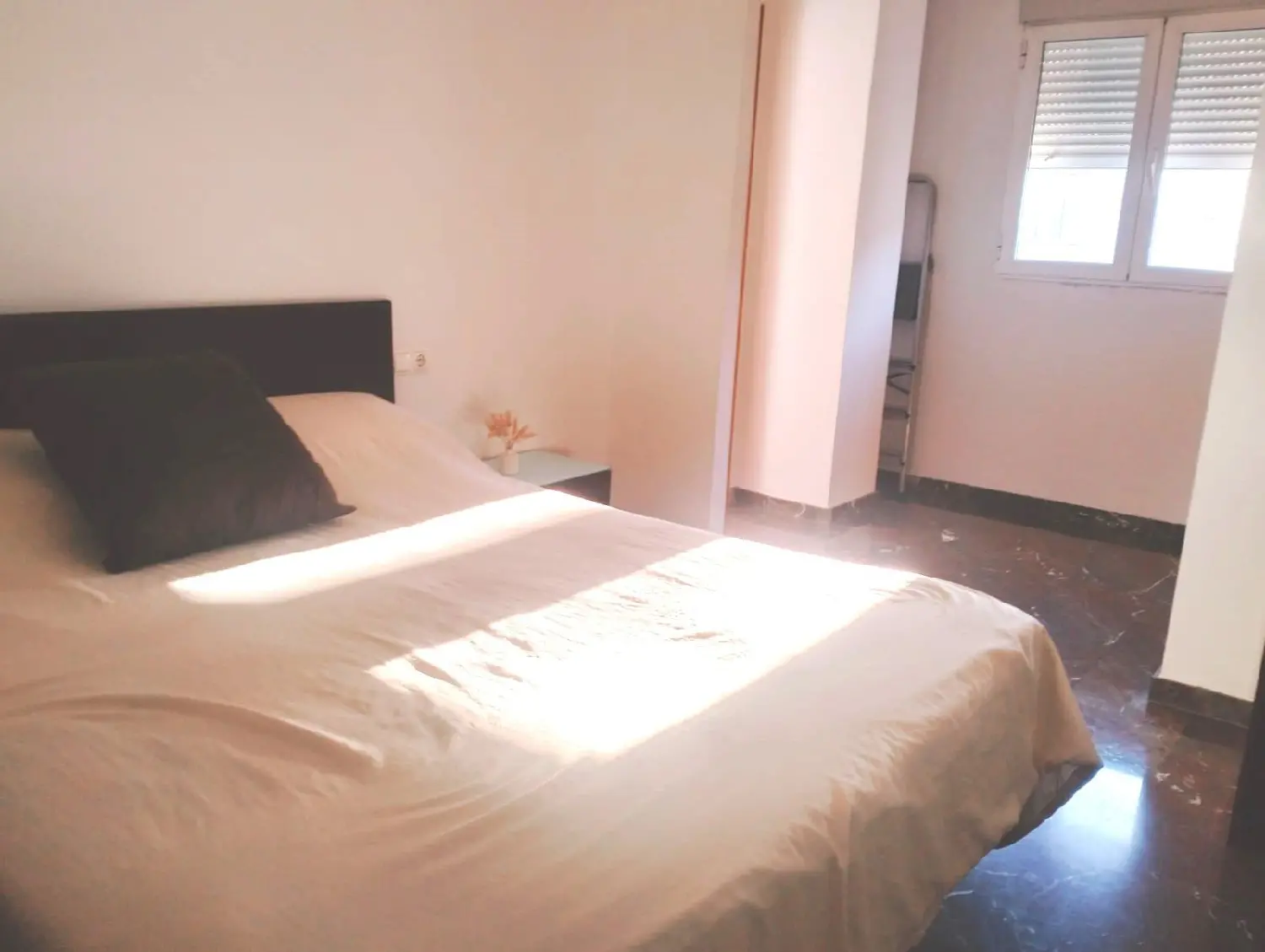  till salu etagevåning Villa Carmen Horta Sud 6