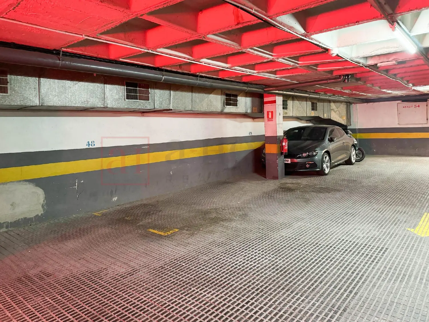 till salu parkering Eixample-Sant Antoni Barcelonès 2