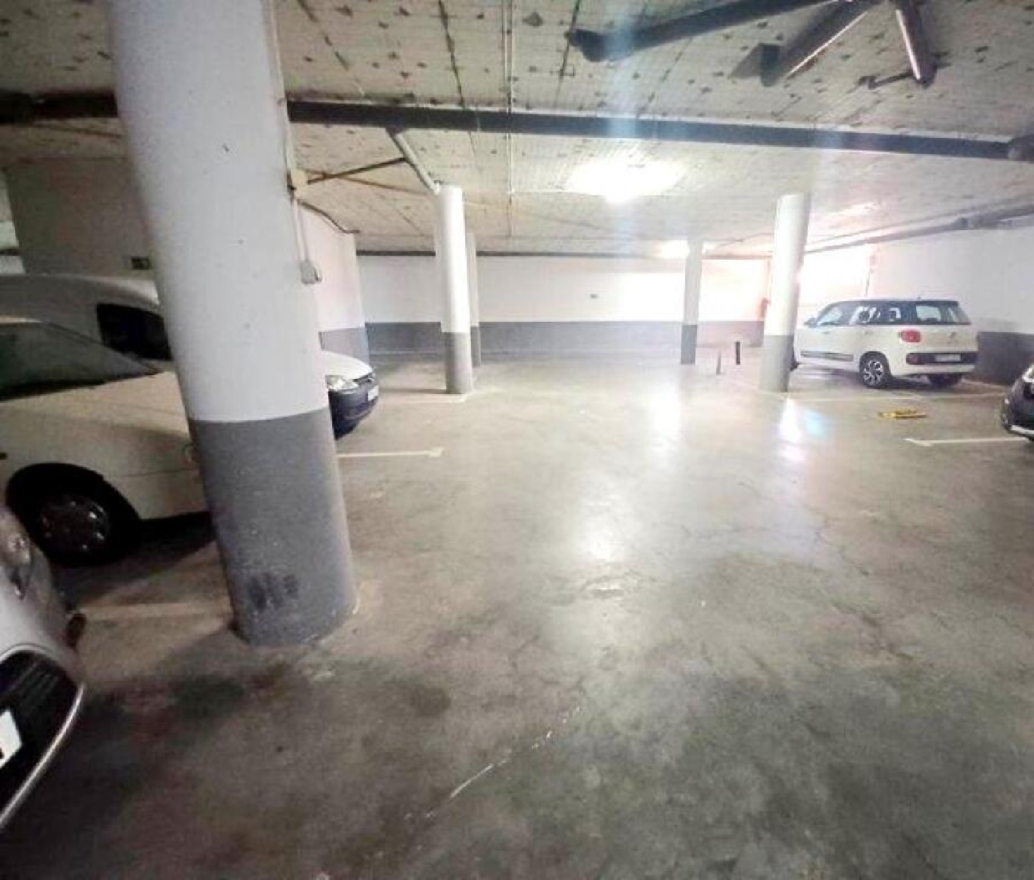  till salu garage San Luis De Sabinillas Costa Del Sol Occidental 4