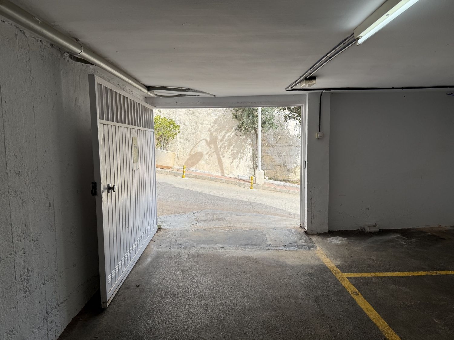  till salu garage Velilla-Taramay Costa Tropical 5