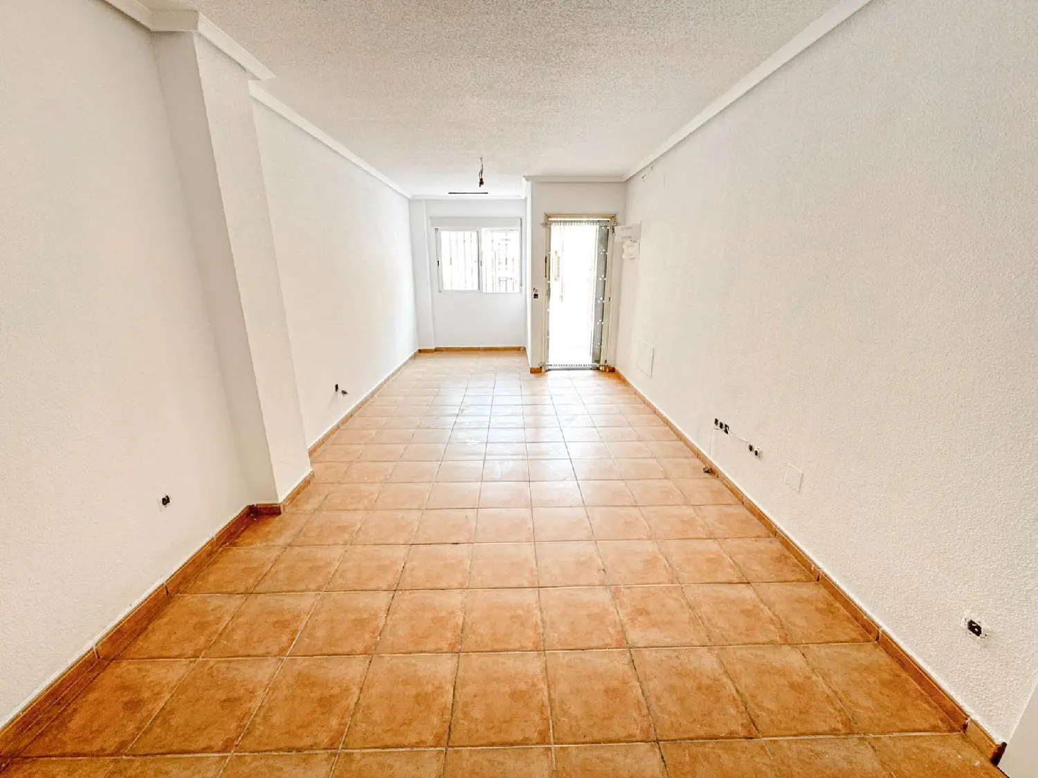  en venta planta baja Poligono Industrial Boch Baix Vinalopó 3
