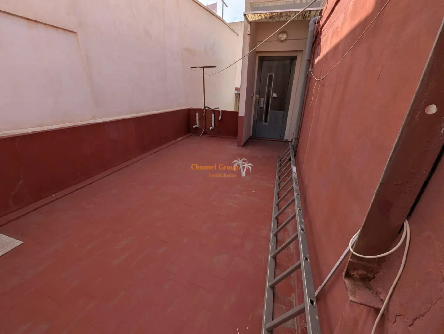 till salu bottenvåning Barrio De Granada Alacantí 2