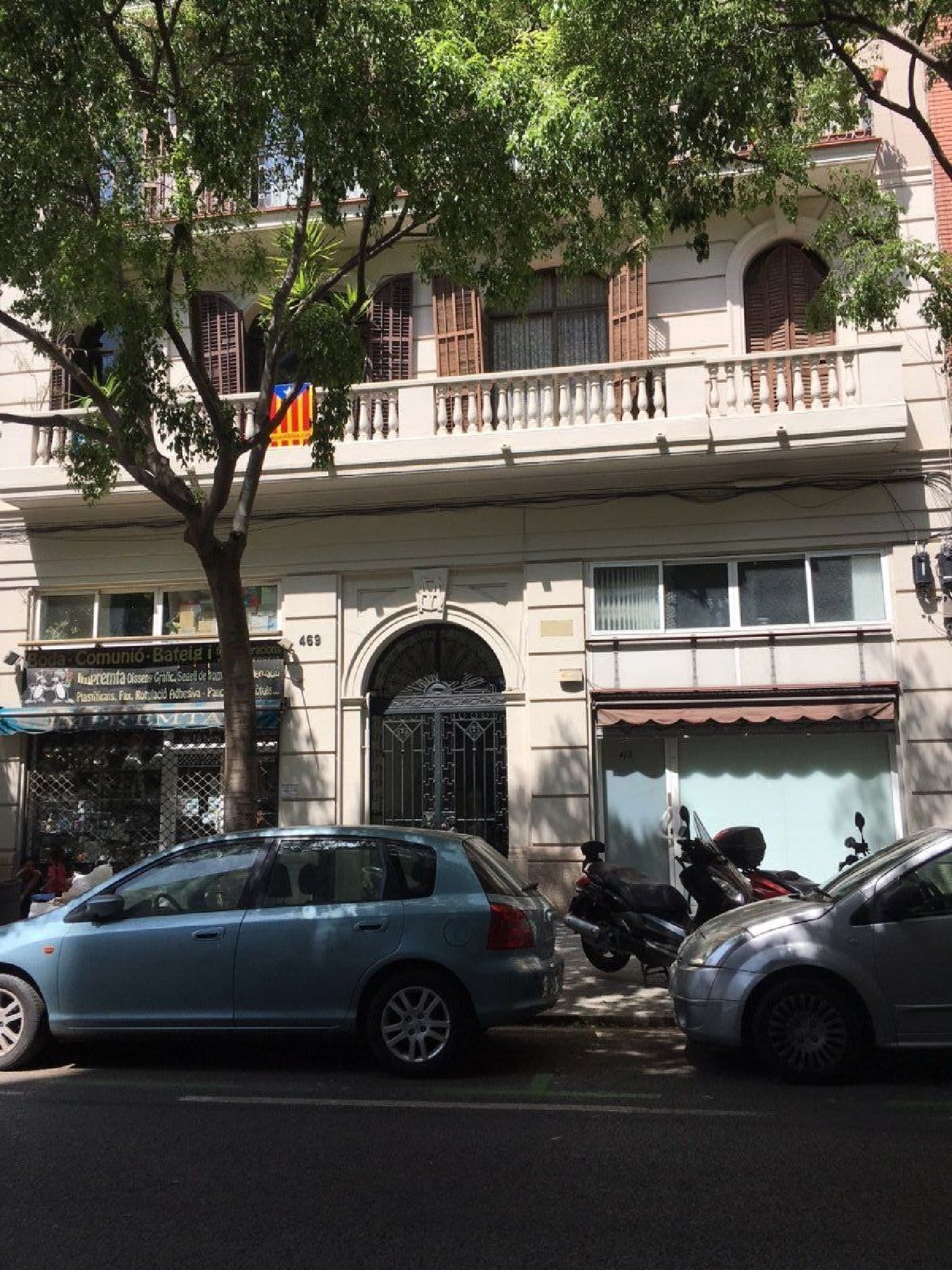  till salu bottenvåning Gràcia-Camp D'en Grassot-Gràcia Nova Barcelonès 4