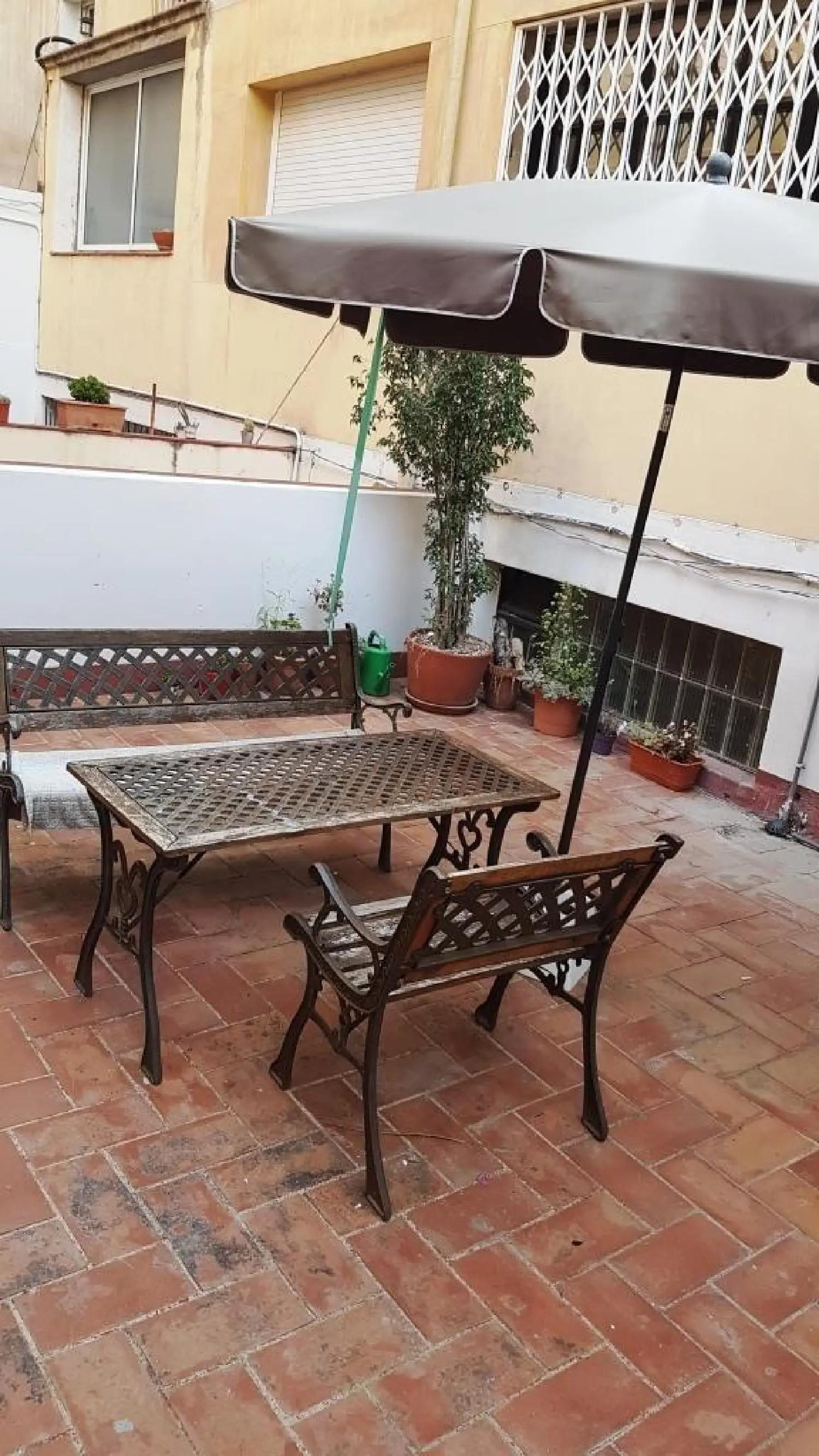  till salu bottenvåning Horta Guinardó-Carmel Barcelonès 7