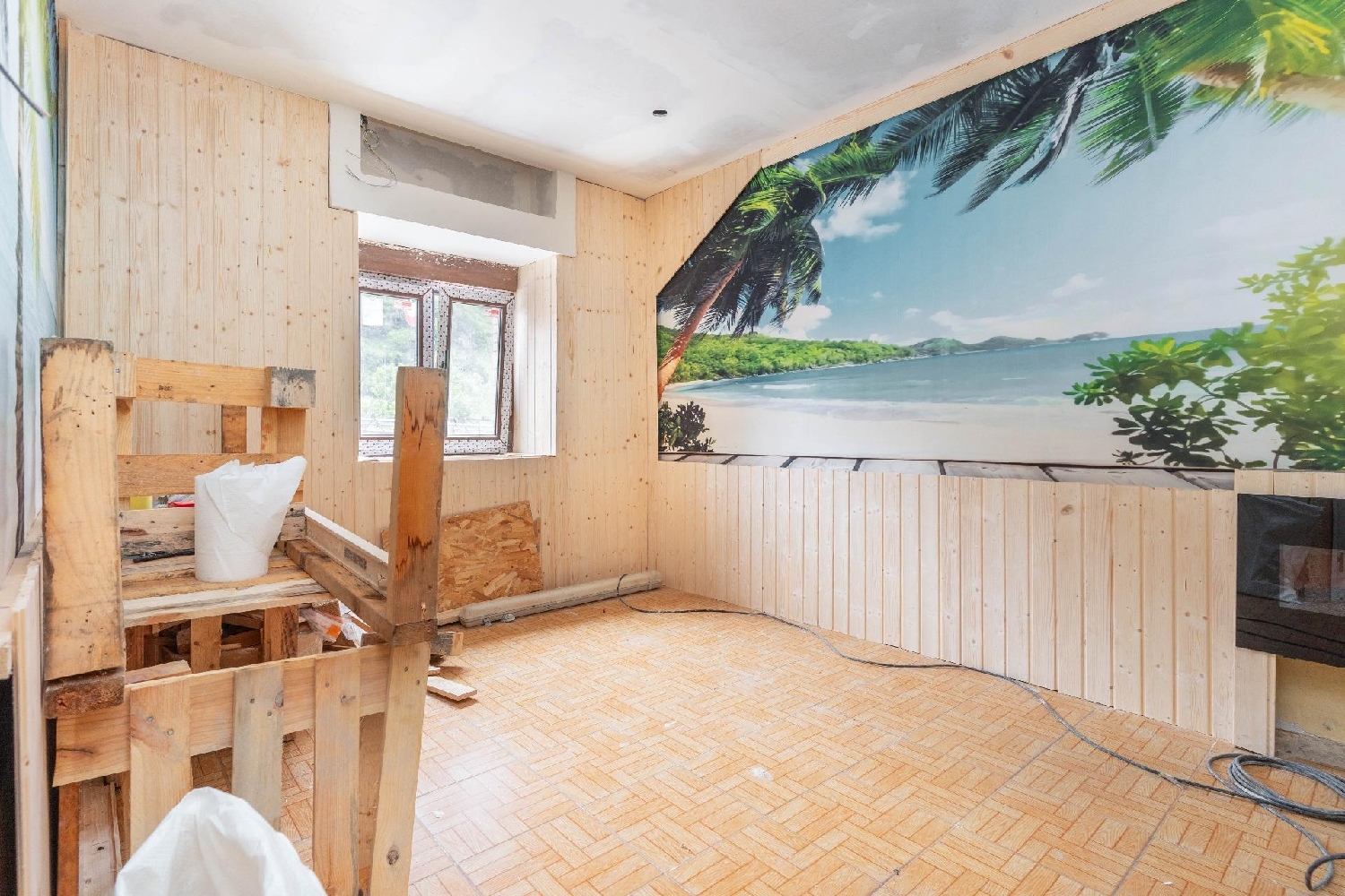 till salu bottenvåning Moreda Caudal 2