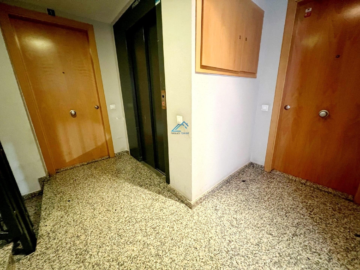 till salu bottenvåning Piera Anoia 2