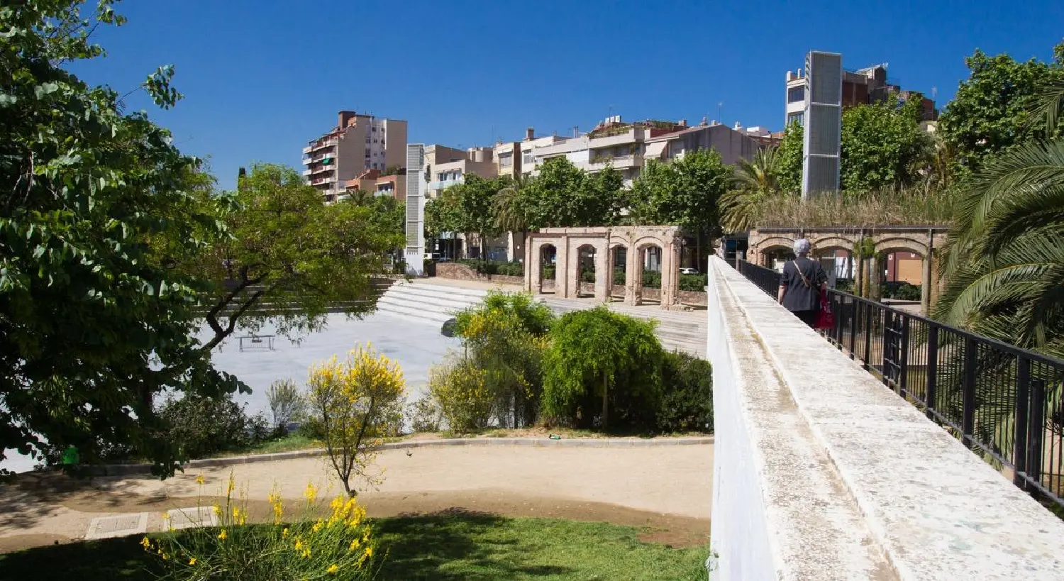  till salu bottenvåning Sant Martí-El Clot Barcelonès 8