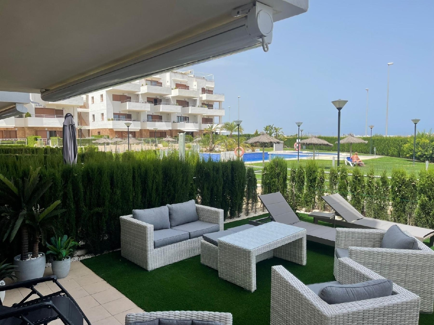 till salu bottenvåning Dehesa De Campoamor Baix Segura 2