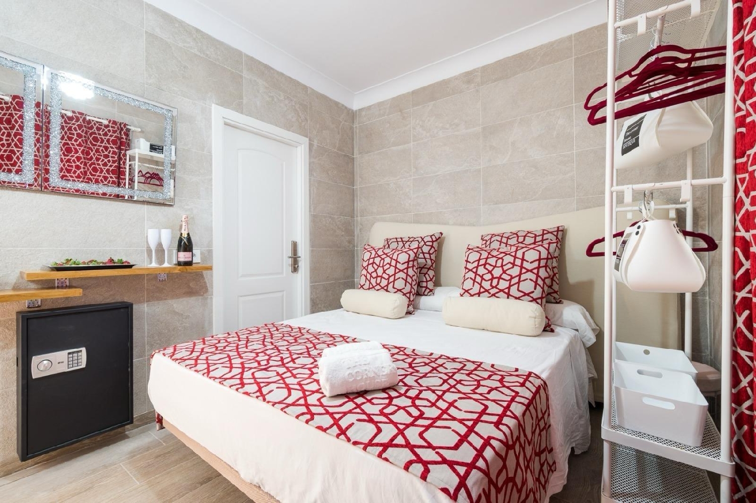  till salu hotell Cala Ratjada Llevant 1